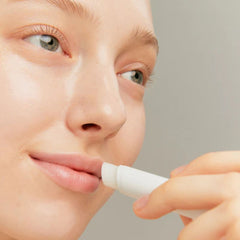 Innisfree Canola Honey Lip Balm Intensive Moisture – hydrating lip care at THE COSMETIC STORE NZ
Nourishing lip balm with canola honey – Innisfree NZ