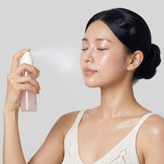 Collagen glow mist spray for dry dull and dehydrated skin daily care