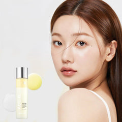 Flat lay of MEDICUBE Glutathione Glow Toner with skincare essentials