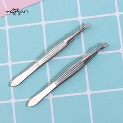 YURAN BEAUTY TOOLS Eyebrow Tweezer -Flat-Tipped 1 PC